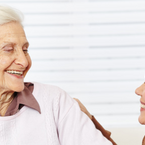 Häusliche Pflege: die 5 wichtigsten Rechte für pflegende Angehörige 