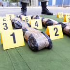 Riesiger Kokainfund – Durchsuchungen in ganz Deutschland – Ermittlungsverfahren wegen Verstoßes gegen das BtMG